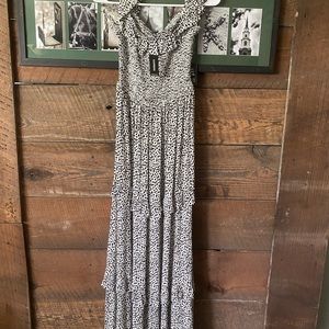 Express off the shoulder maxi